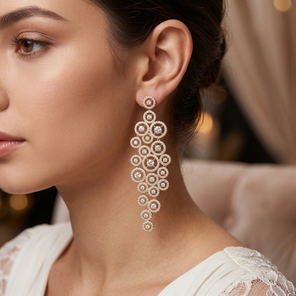 حلق فاخر بتصميم دائري Luxurious circular-design earrings