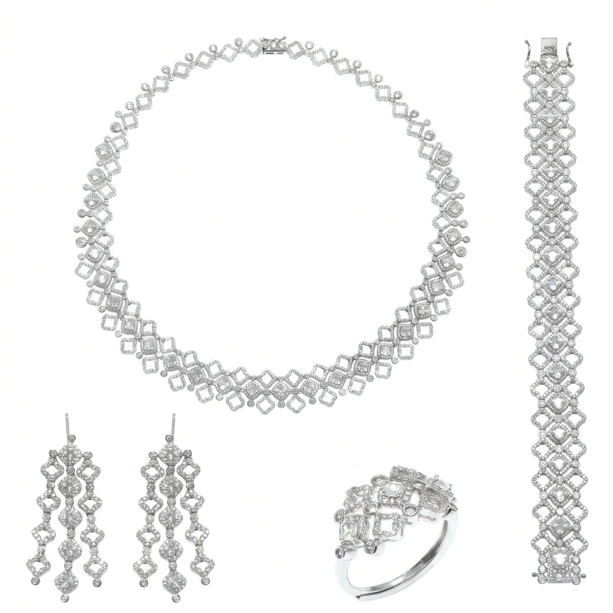 طقم كبير مرصع كثيف وعالي البريق بأحجار الزركون الابيض High-luster Big-set densely studded with white zircon stones.