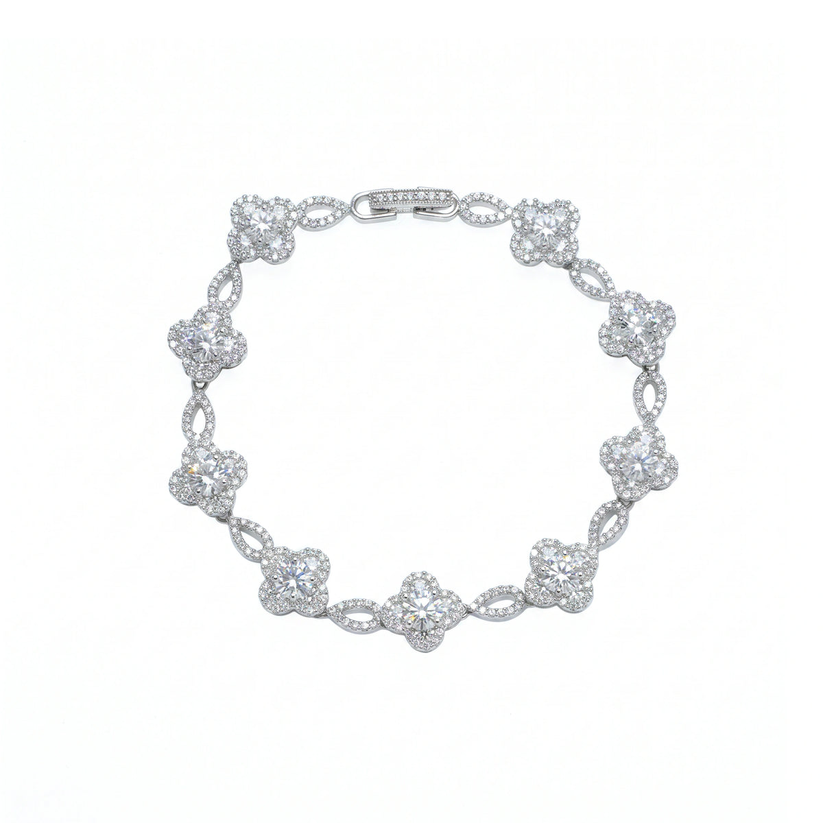 سوار "هالو" بتصميم رباعي الأوراق وحلقة اللانهاية Four-Petal Clover & Infinity Link Halo Bracelet