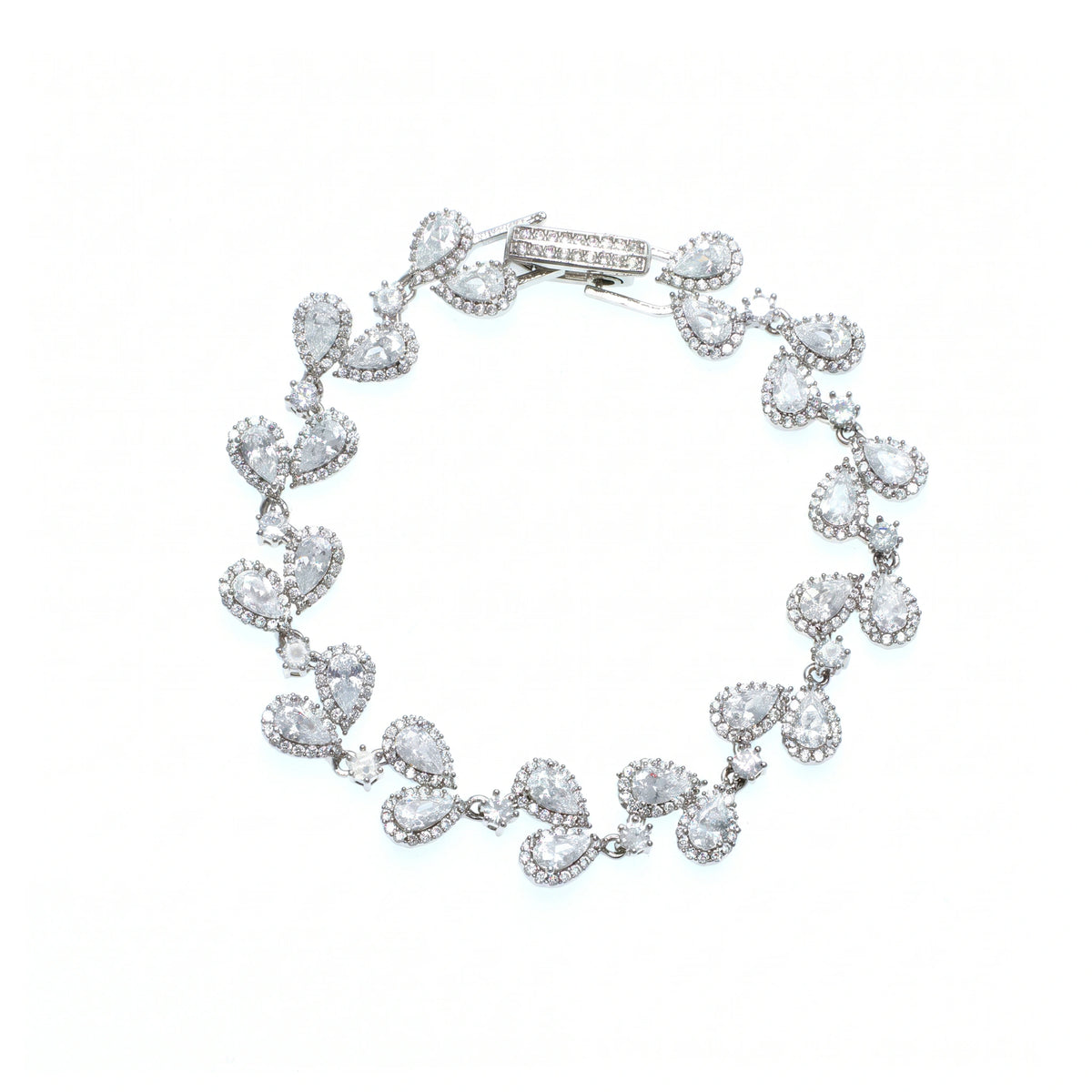 سوار بتصميم كمثرى مزين بأحجار زركون متداخلة Pear Cut Halo VineVine Cluster Bracelet