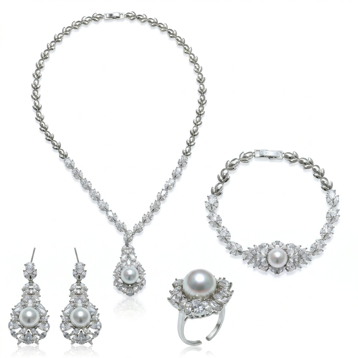 طقم فاخر كلاسيكي من احجار الزركون و اللؤلؤ Luxurious, classic Big-set featuring zircon stones and pearls.