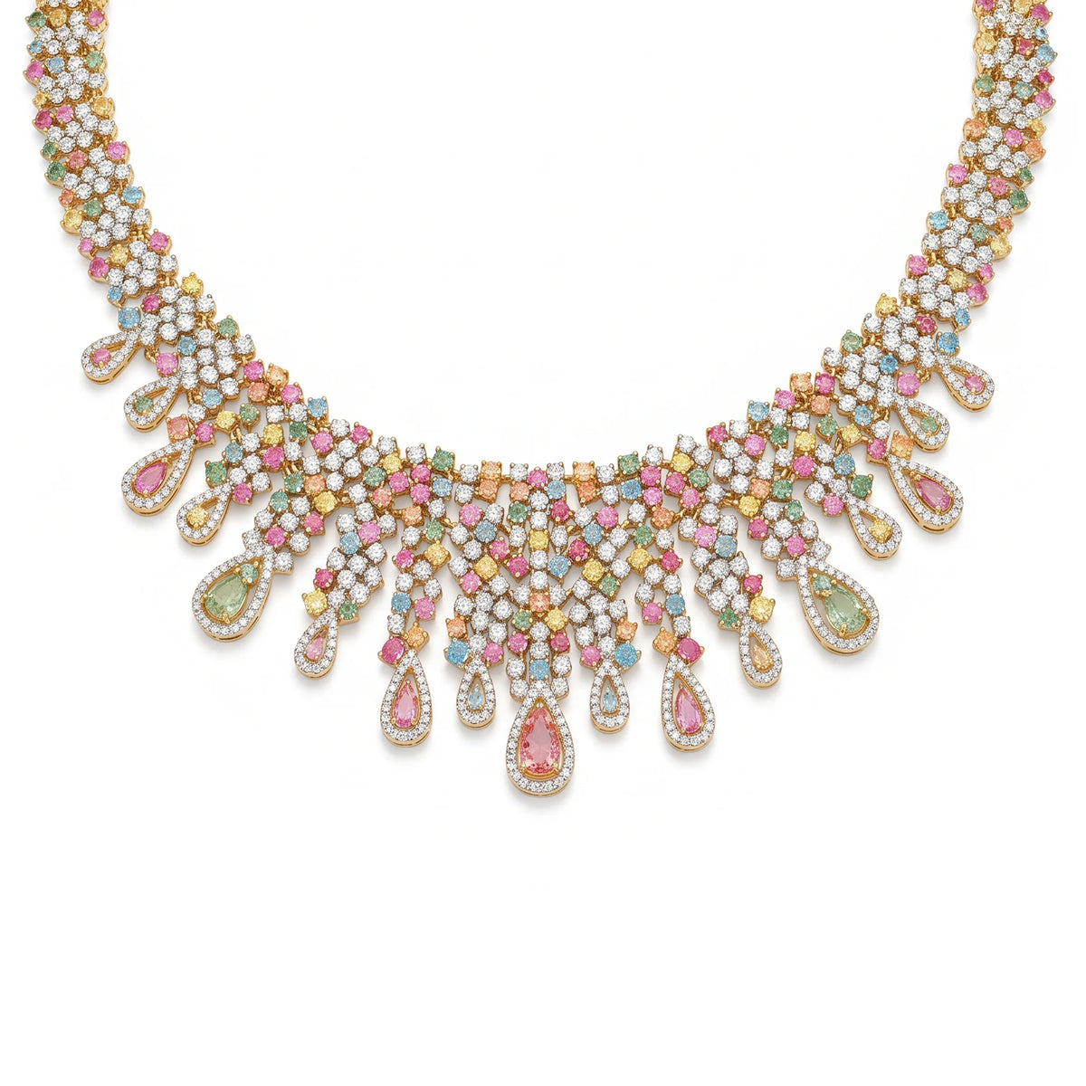 طقم كبير بأسلوب العقد المنسدل العريض مرصع بالأحجار الأبيض والكيوبِك A large set featuring a wide, cascading necklace style, embellished with white stones and cubic zirconia.