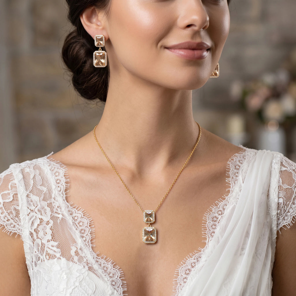طقم زخارف هالة مزدوجة القطع الزمردي Double Emerald Cut Halo Motif Set
